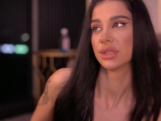 Erotyczny czat wideo ArinaRhodes