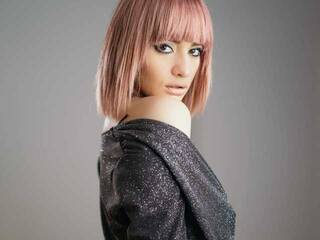 Erotyczny czat wideo Aris-West