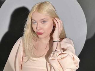 Erotyczny czat wideo Arisharisha