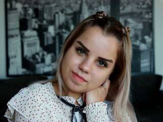 Erotyczny czat wideo AroneVilare