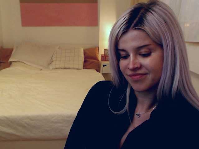 Zrzuty ekranu transmisji AryaJolie