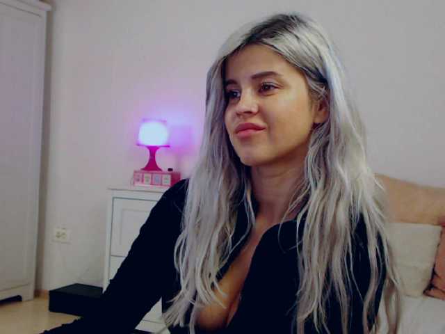 Zdjęcia AryaJolie TOPIC: Hey there guys!! Let's have some fun~ naked strip 399tks, more fun pvt is on, or spin the wheell 199 or 599tks,kisses:*:*~