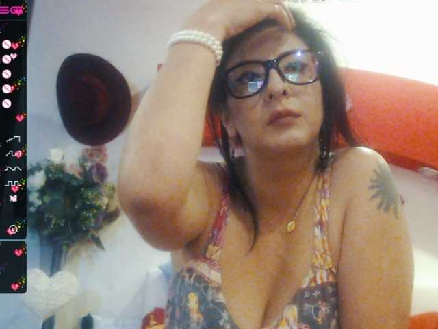 Zdjęcia ALINA___ HELLO GUYS!!!Help for buy new lush lovense/naked999/ass200/hole ass250/boobs100/pussy300/dance150/make me weet and happy