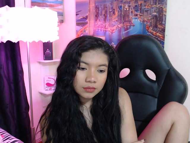 Zrzuty ekranu transmisji ashleydoll01