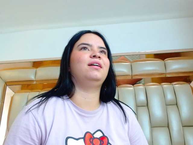 Zrzuty ekranu transmisji AshleyPalmer