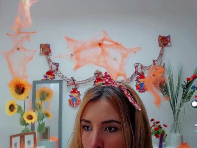 Zdjęcia Ashlie-- Welcome to my room // Happy Halloween // What do you expect to have fun with me? // Goal: AnalShow 857 //