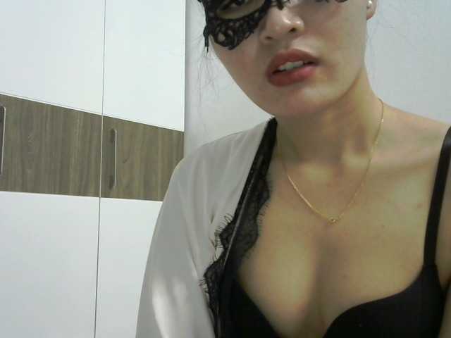 Zdjęcia asianteeny hello i'm new gril wc to my room . naked : 567 tks . flash tits : 222 tks . flash pussy :333 . open cam see : 35tks thank you so much