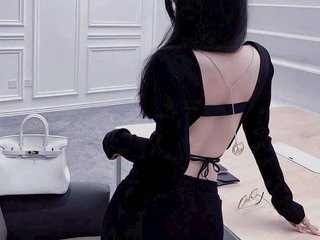 Erotyczny czat wideo Assexy18