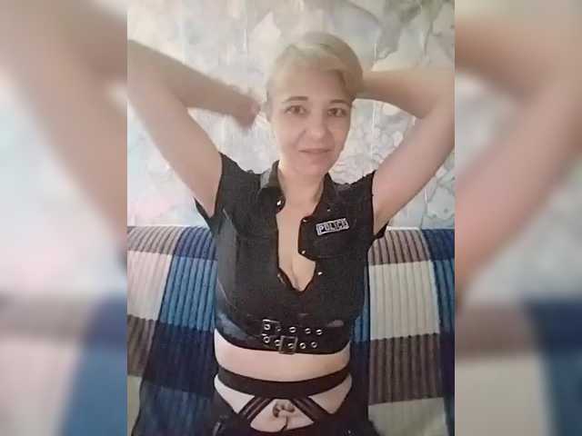 Zrzuty ekranu transmisji AsyaLorna