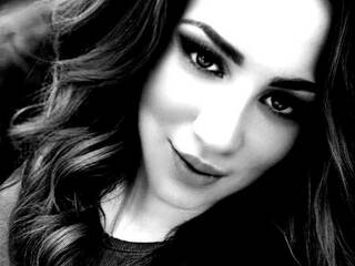 Erotyczny czat wideo Asynaa