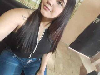 Erotyczny czat wideo Atenasex69