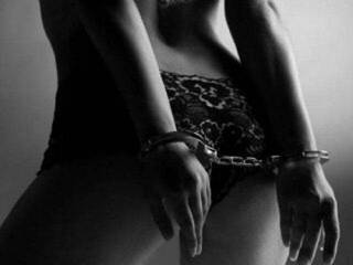 Erotyczny czat wideo AugustCrown