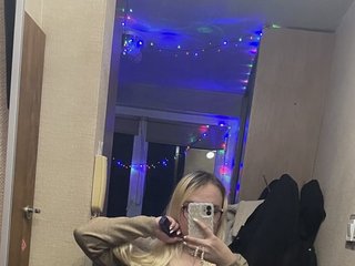 Erotyczny czat wideo AvaDollz