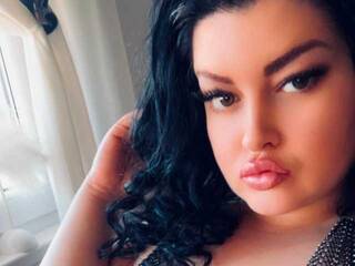 Erotyczny czat wideo AvaMelony