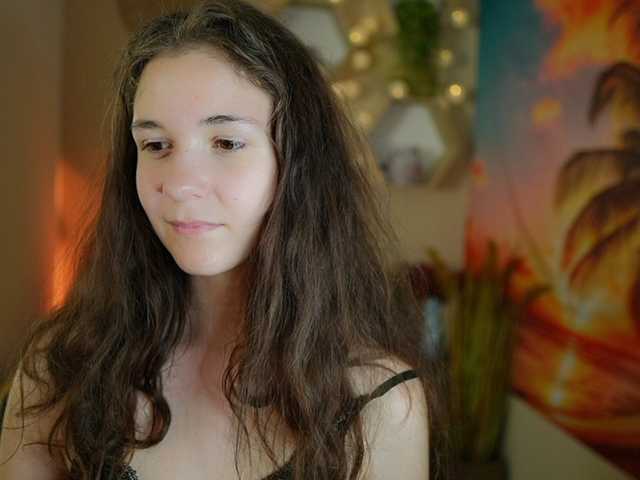 Zdjęcia AvaTaylor #barelylegal #18 #young #brunette #cute Make me happy and I make you happer ^^