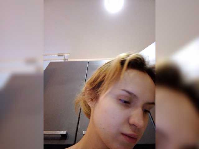 Zrzuty ekranu transmisji Avaxstudio