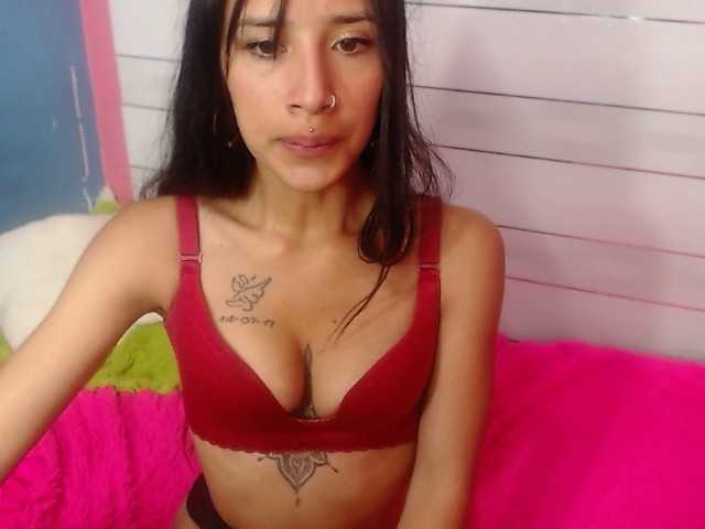 Zrzuty ekranu transmisji avithomson21