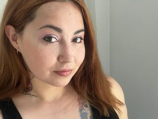 Erotyczny czat wideo AylaMoons