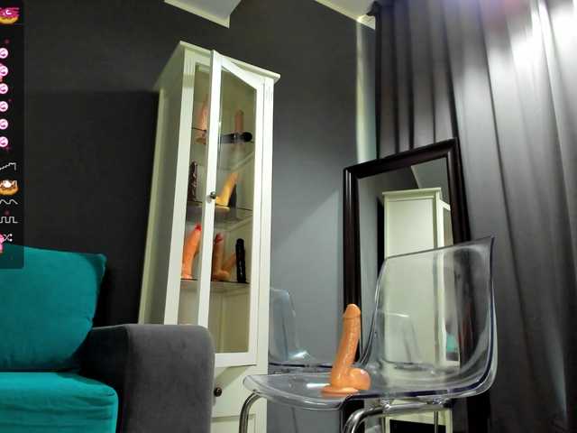 Zrzuty ekranu transmisji Azaleeax