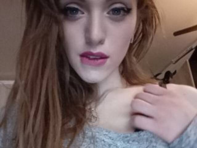 Zrzuty ekranu transmisji b1ToorBoPussy