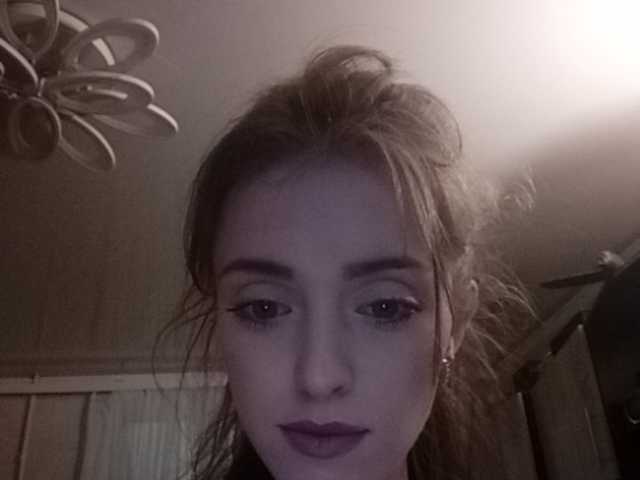 Zrzuty ekranu transmisji b1ToorBoPussy