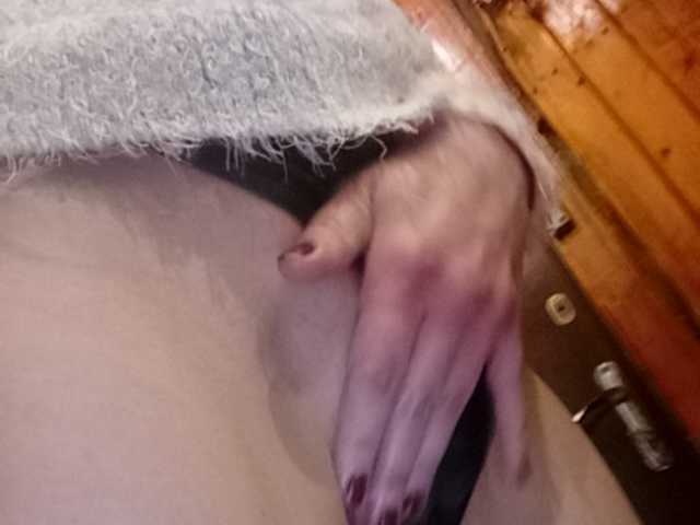 Zrzuty ekranu transmisji b1ToorBoPussy