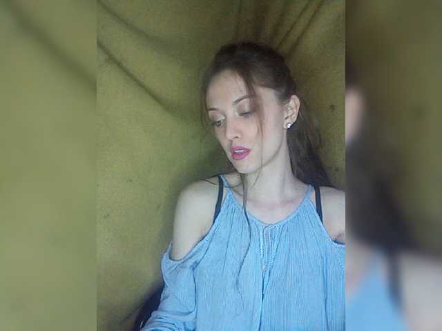 Zrzuty ekranu transmisji b1ToorBoPussy