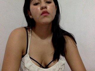 Zdjęcia babyaleja Babyaleja's room - Im alone and horny, -300 tips to cum- do u wanna play with me? #sexy #18 #asian #hairy #bigboobs
