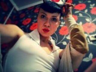 Erotyczny czat wideo badcatwoman