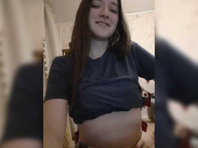 Zrzuty ekranu transmisji Naughty__Girl