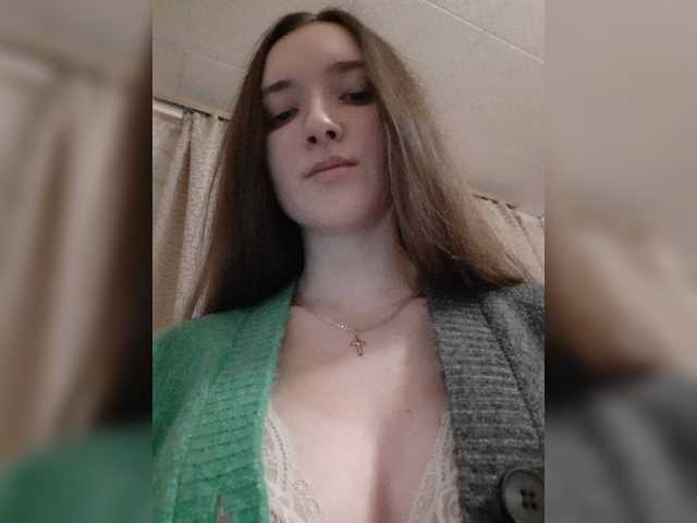 Zrzuty ekranu transmisji Naughty__Girl