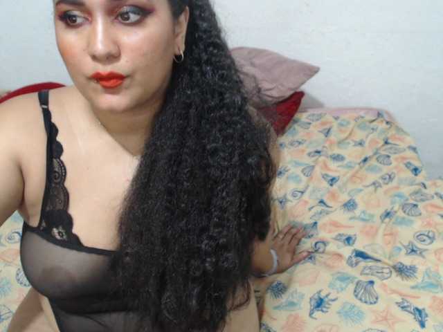 Zdjęcia Badgirls1 500tkns for squirt in the mouth, show dirty no limits