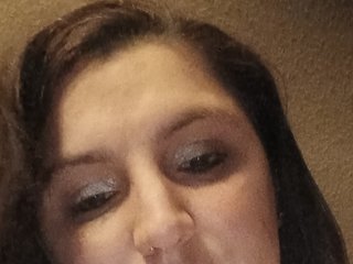Erotyczny czat wideo Badmommy32