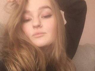 Erotyczny czat wideo Bailey-Amore