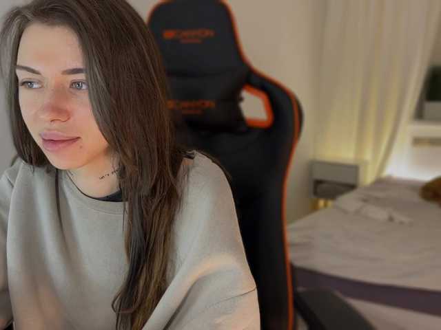 Zrzuty ekranu transmisji Bast3t