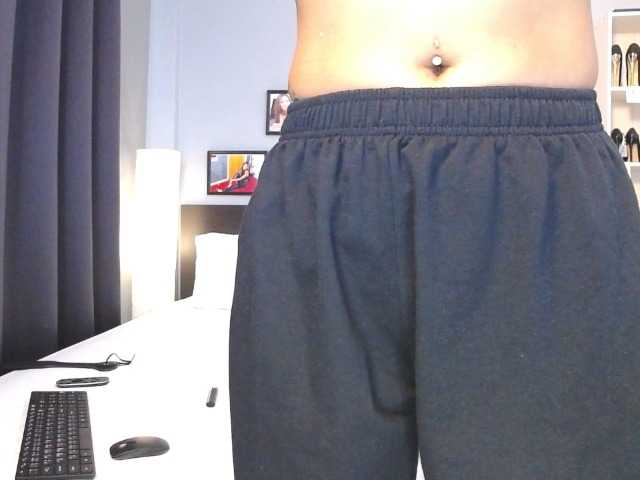 Zrzuty ekranu transmisji Beebeethai