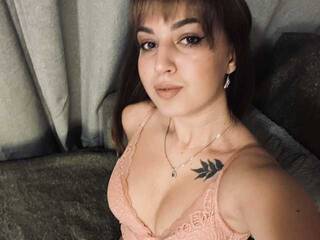 Erotyczny czat wideo BeeDasha