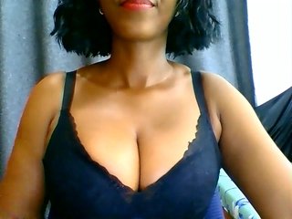 Erotyczny czat wideo Belinda97