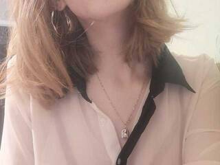 Erotyczny czat wideo Bella-555