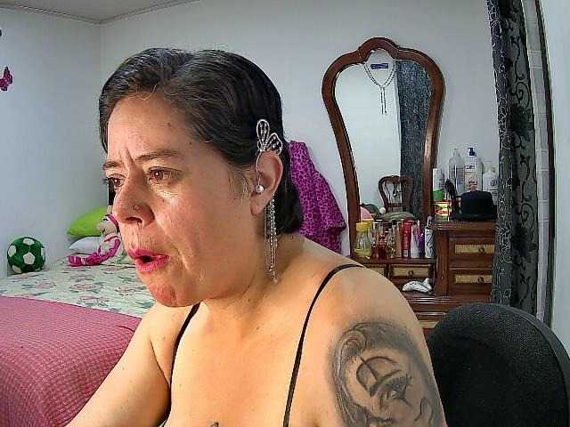 Zrzuty ekranu transmisji bella-devil