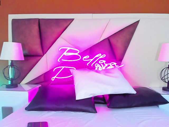 Zrzuty ekranu transmisji BellaaDajud