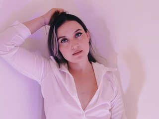 Erotyczny czat wideo Bellamiller04