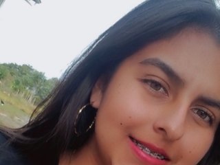 Erotyczny czat wideo BellaMonet