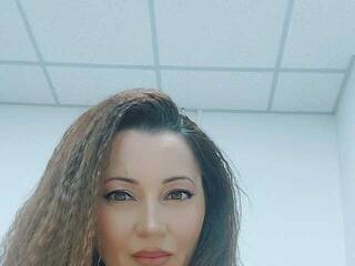 Erotyczny czat wideo Bellashow