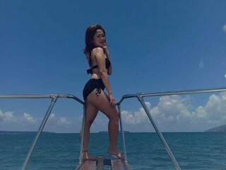 Erotyczny czat wideo Belle131