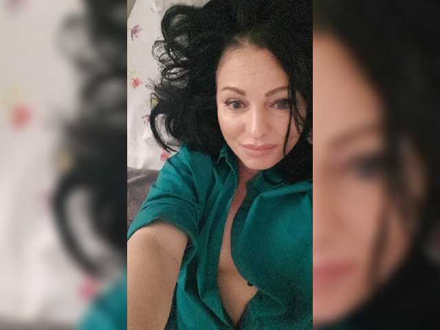 Zrzuty ekranu transmisji Belle2u