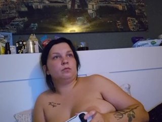 Erotyczny czat wideo Belo4ka24na7-