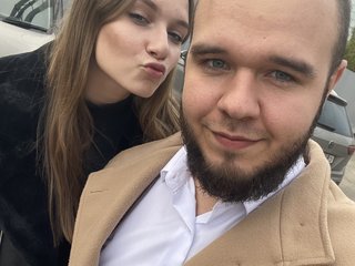 Erotyczny czat wideo Betrayed