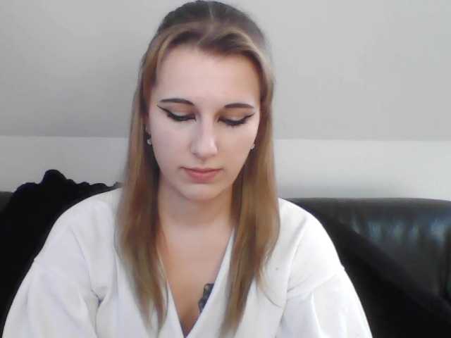 Zrzuty ekranu transmisji BettySecret