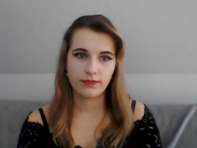 Zrzuty ekranu transmisji BettySecret